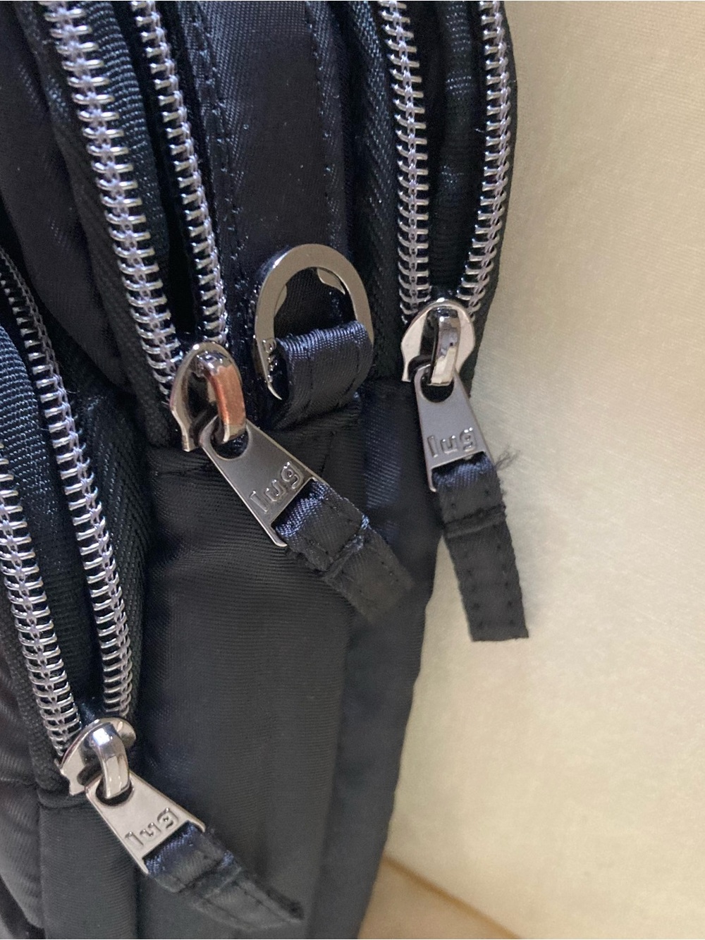 Lug skeeter black quilted crossbody bag - Picture 12 of 13